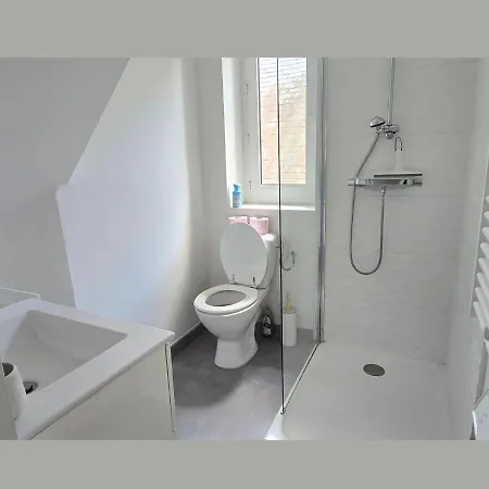 Lamartine2 T2 Entre Chu Bretonneau Et Centre * Tours